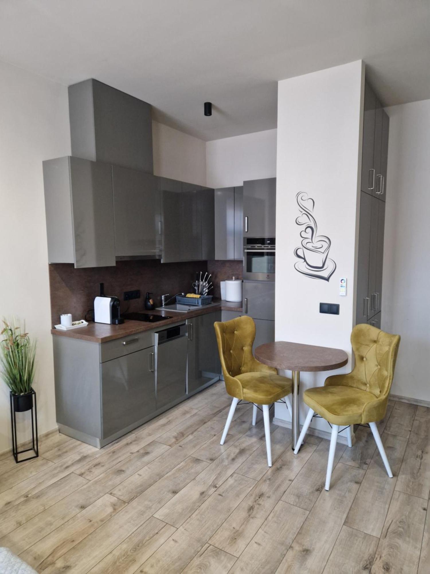 Silver Dawn Apartments Segedín Pokoj fotografie